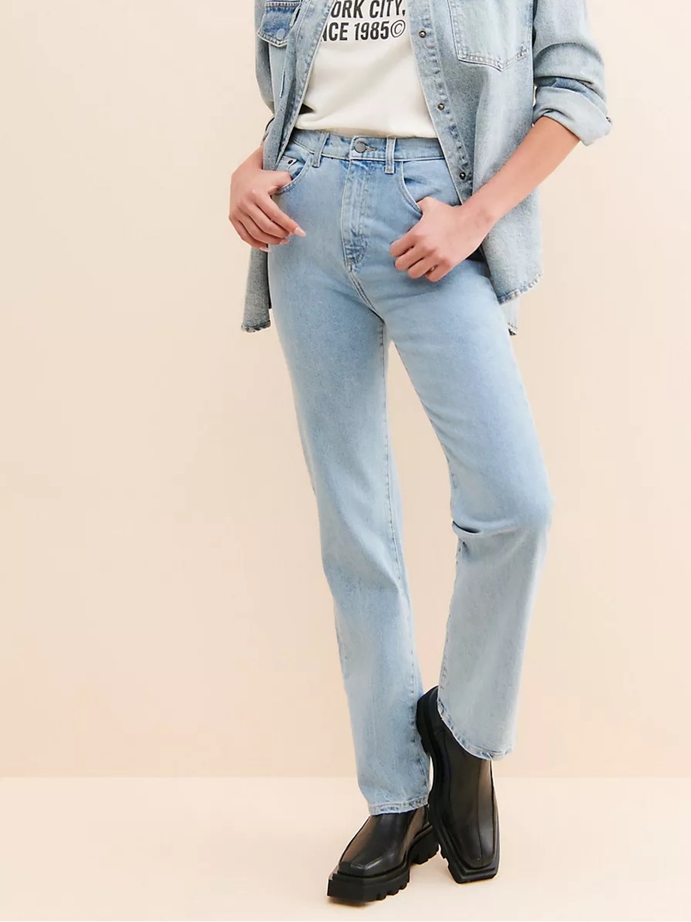 DL1961 Ella Straight Ultra High Rise Jeans Size 27 Light Wash Denim Droplet